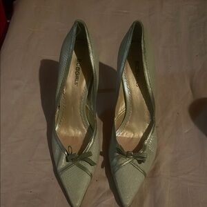 BCBGirls Green Heels Elegant Design